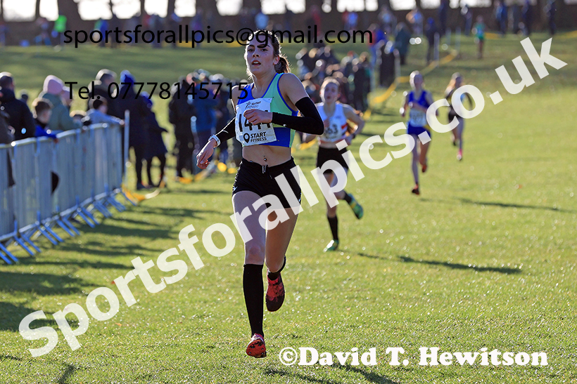 Womens under-17s 2025 Northern Cross Country Champs, Tatton Park, Knutsford, Cheshire. Photo: David T. Hewitson/Sports for All Pics